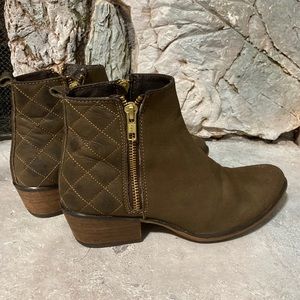 Steve Madden Booties - Size 6.5